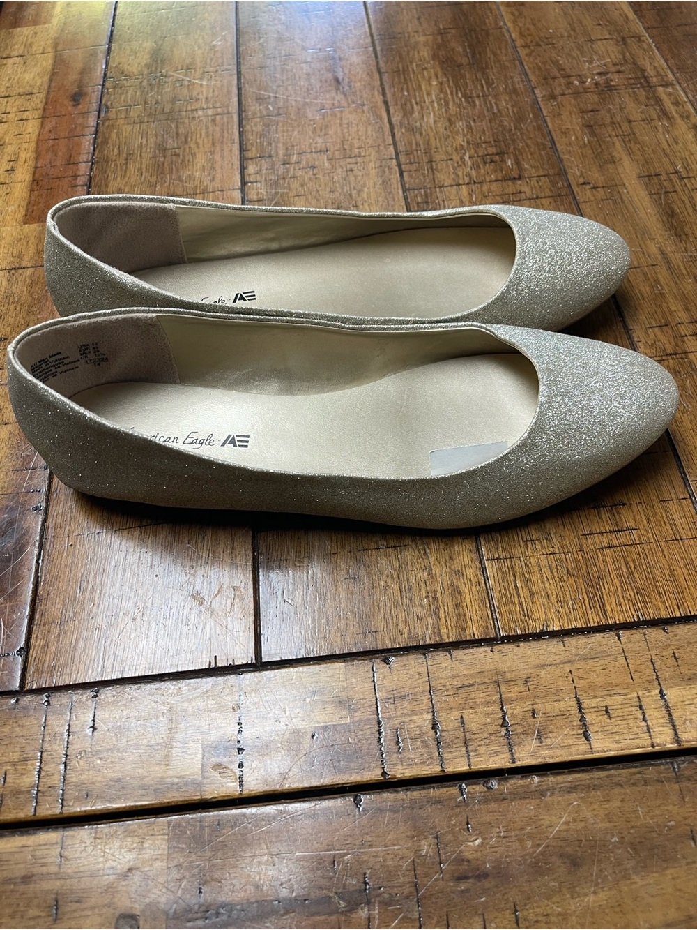 NWT American Eagle Gold Sparkle Ballet Flats Size 12